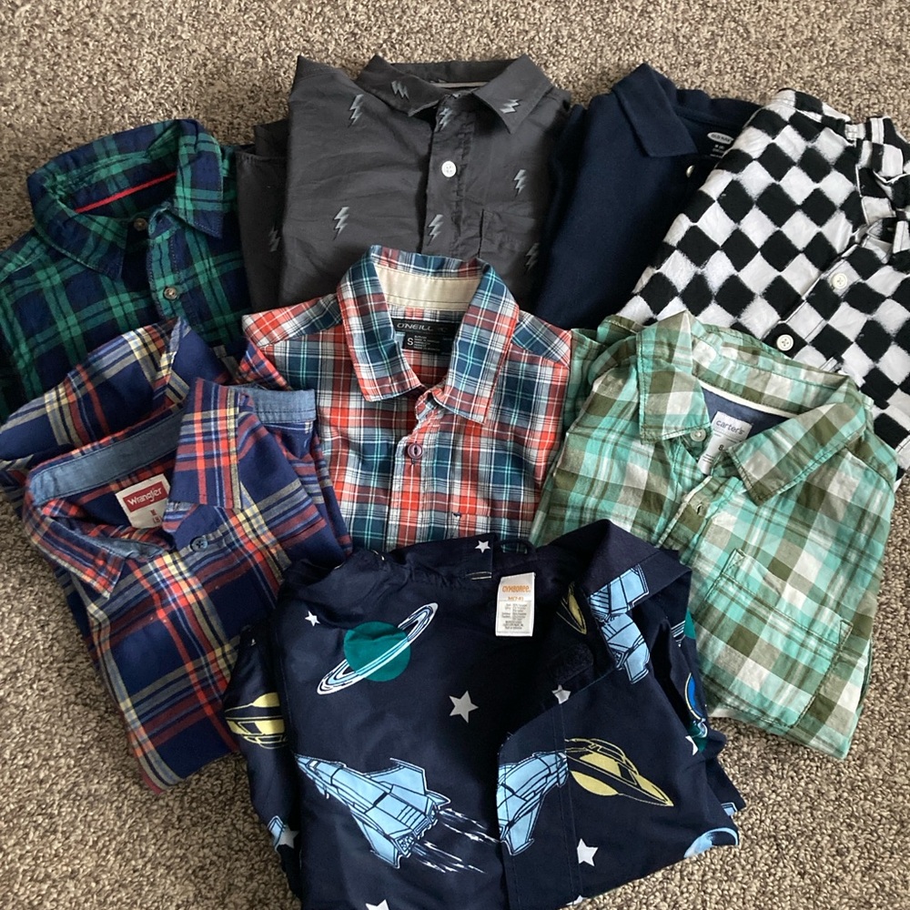 Boys shirts and jacket size 7-8 brands Carter, cat and jack, O’Neill,wrangler,